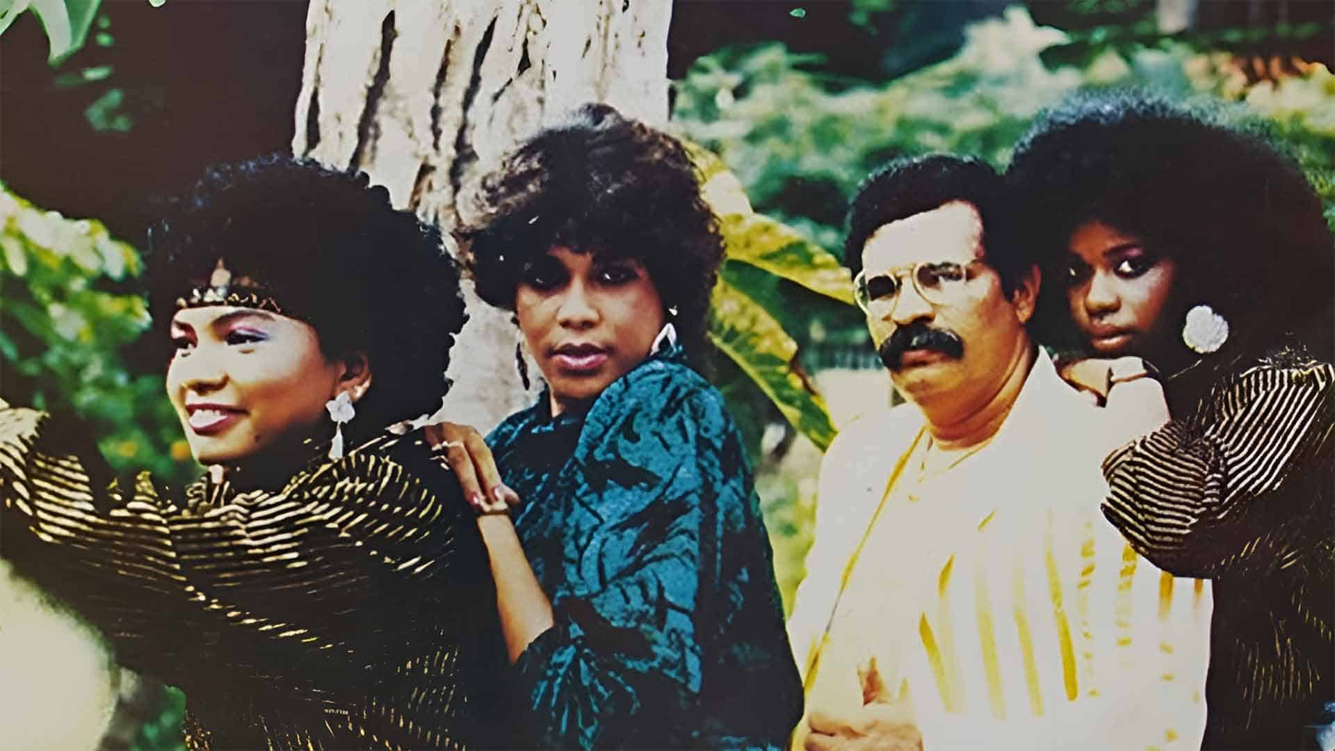 La Monumental Y Sus Perlas Negras | Salsa